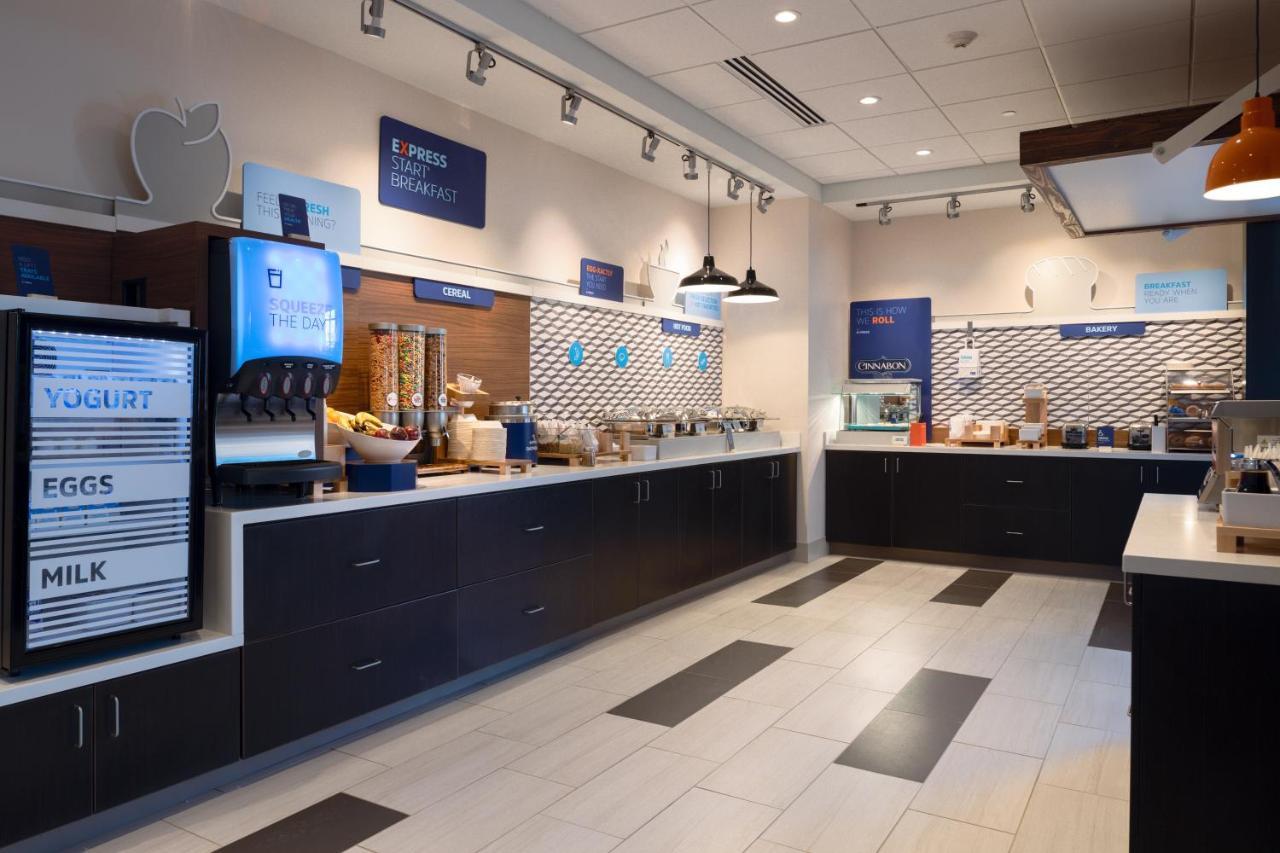 Holiday Inn Express & Suites - Tulsa Downtown - Arts District By Ihg Exteriör bild